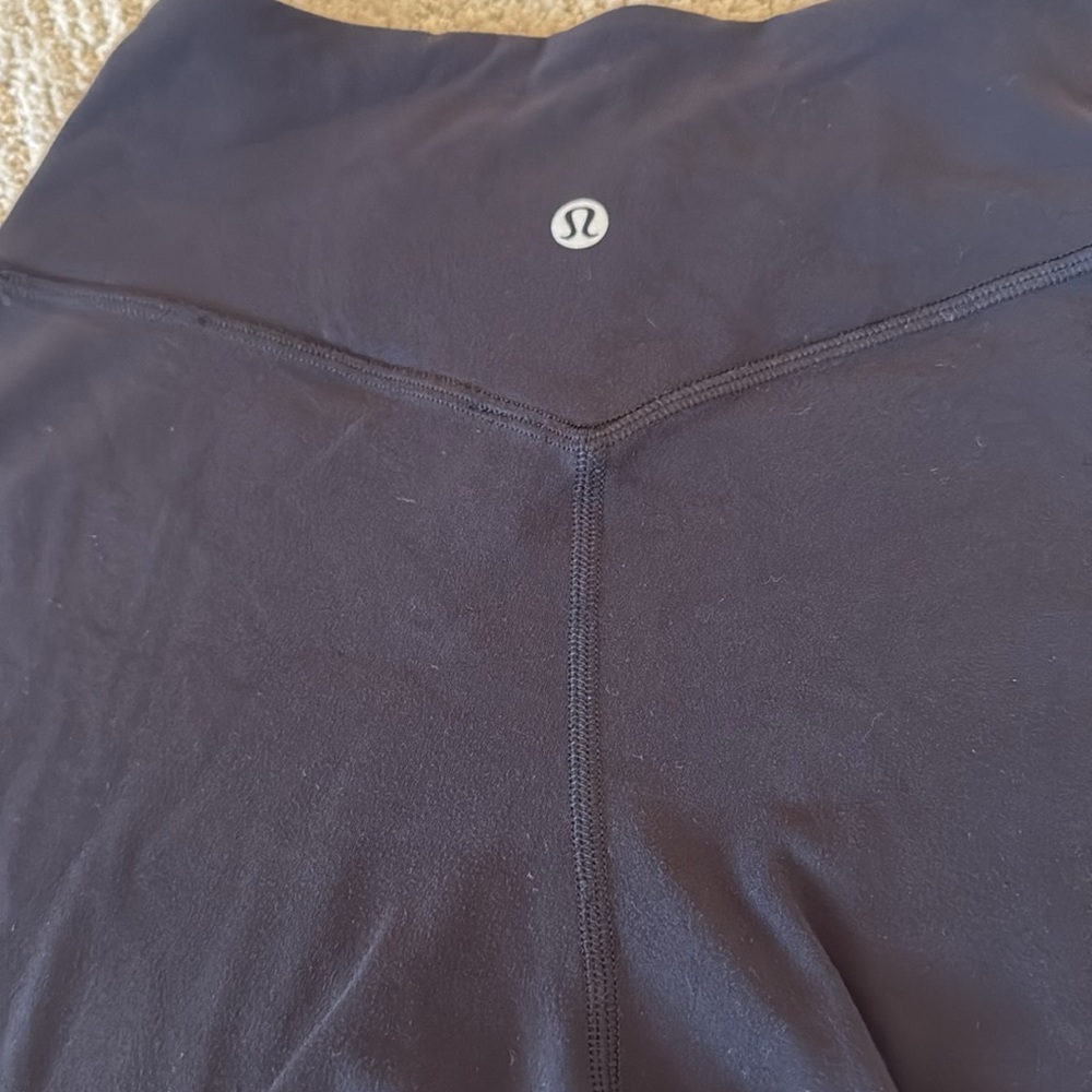 EUC Lululemon Black Align Jogger High Rise Crop Size 2 - Picture 7 of 11